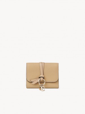 Chloe Alphabet Small Tri-fold Kleine Geldbörse Braun | CHE-SR14292