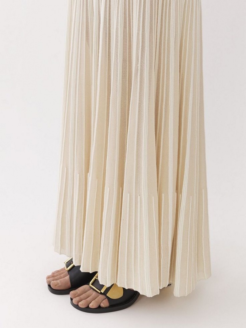 Chloe Flared Maxi Strickwaren Weiß | CHE-SR13940